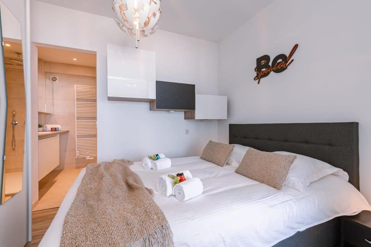 Huswell - Brand New Apartment With A View Ostende Extérieur photo